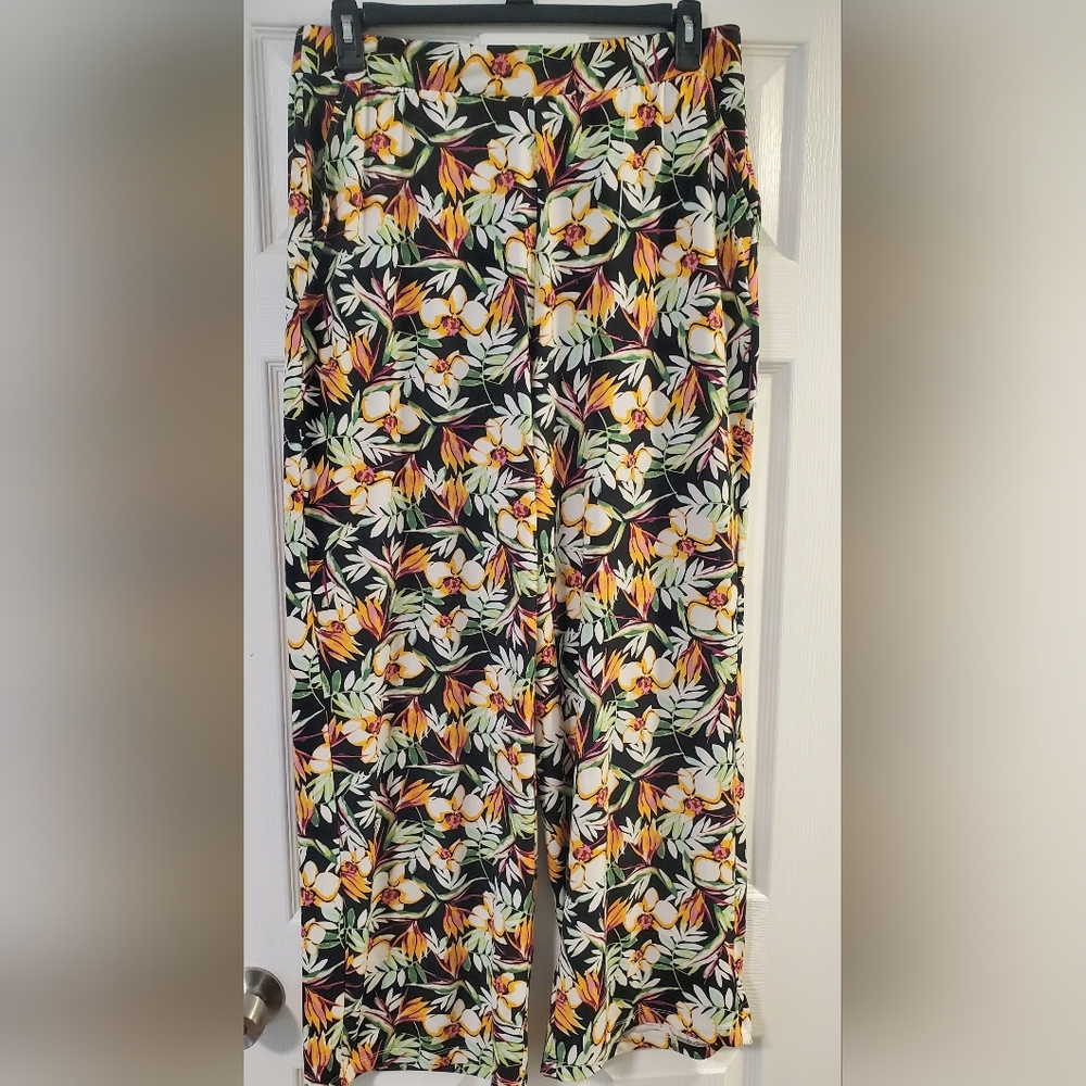 Wide Leg Black and Floral Pull On Pants